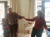 dancing_to_frankie